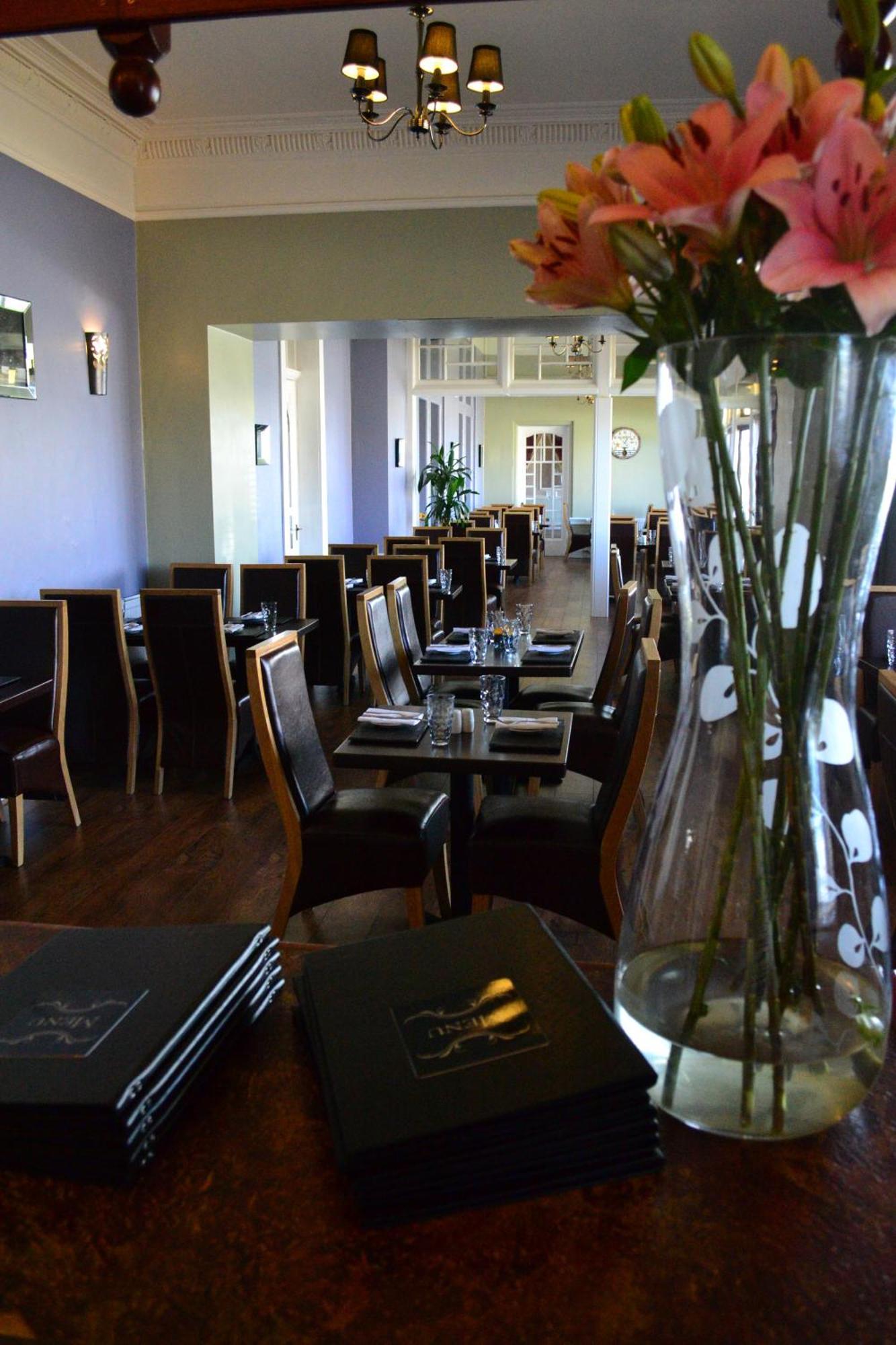 Stotfield Hotel Lossiemouth ภายนอก รูปภาพ