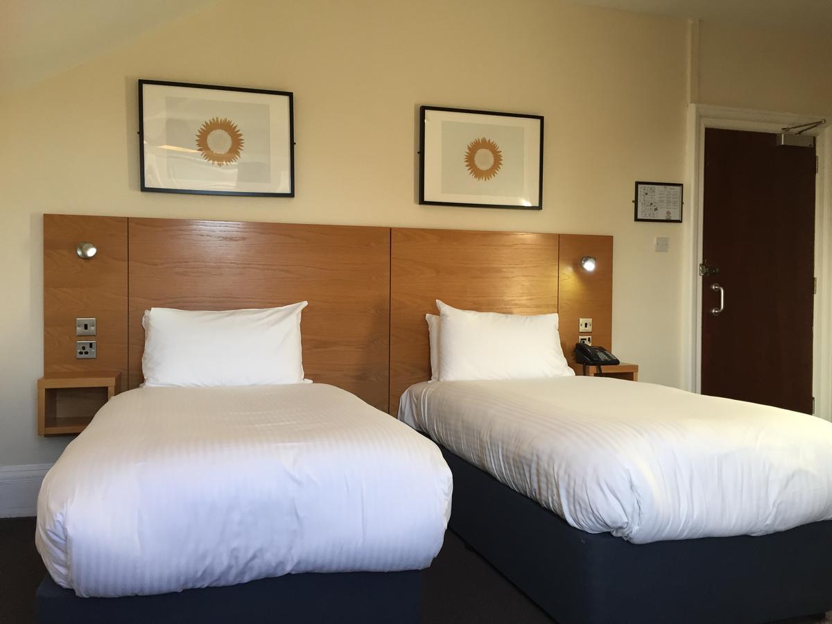 Stotfield Hotel Lossiemouth ภายนอก รูปภาพ